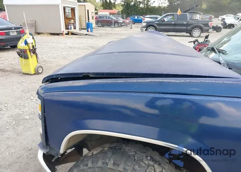 1995 GMC Sierra C1500 z USA, uszkodzony, nr VIN 2GTEC19K1S1534915